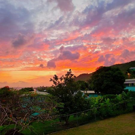 Juju'S Cottage With Magnificent Views Laborie Ngoại thất bức ảnh